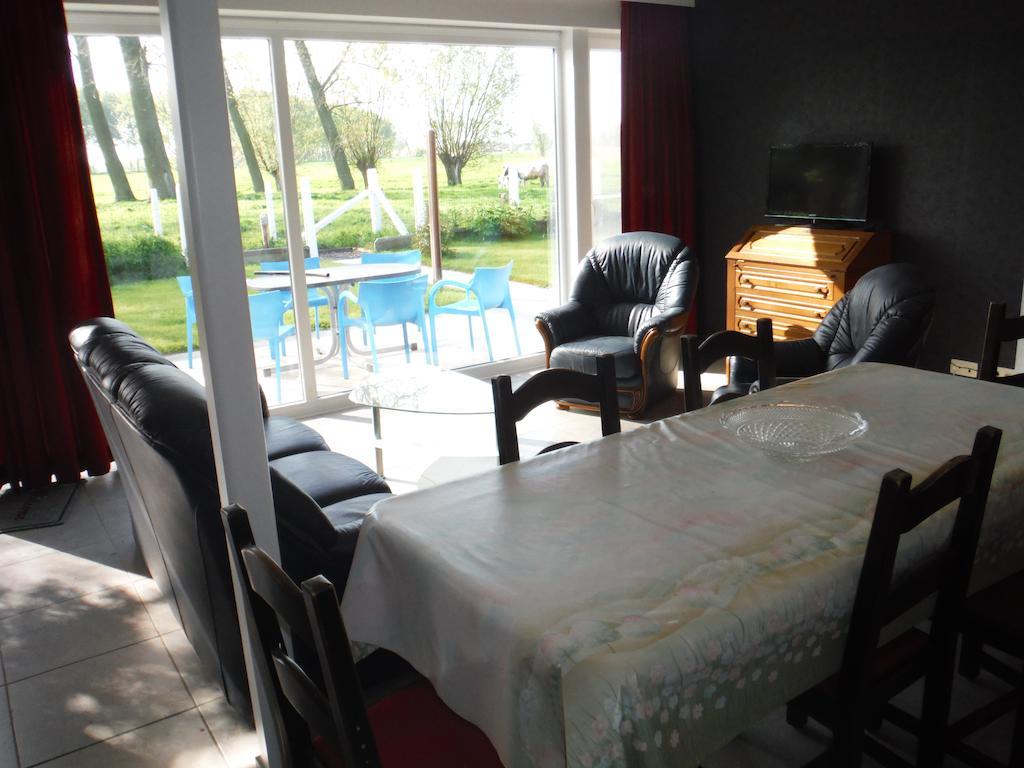 Hof Ter Langeleye Planke Villa Damme Oda fotoğraf