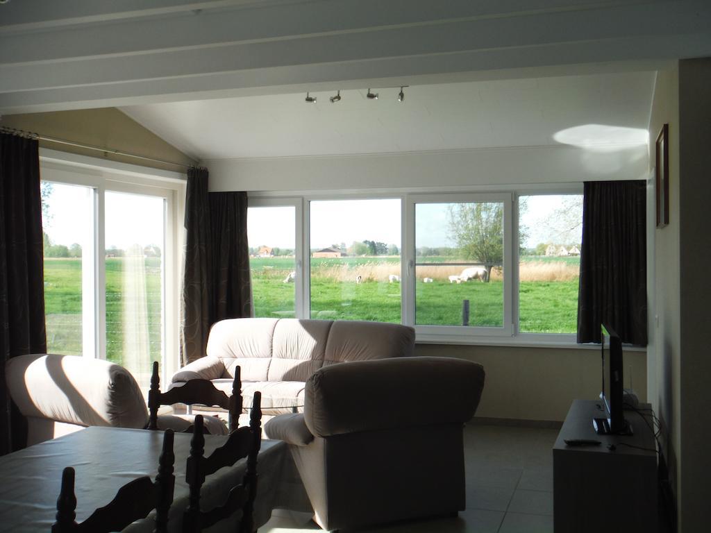 Hof Ter Langeleye Planke Villa Damme Oda fotoğraf